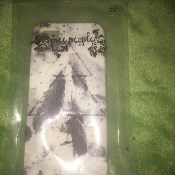 Free People Accessories - Free People IPhone 5 phone case